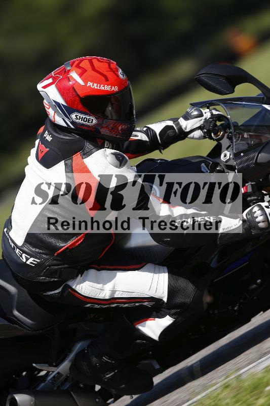 /Archiv-2024/29 12.06.2024 MOTO.CH Track Day ADR/Gruppe gelb/03